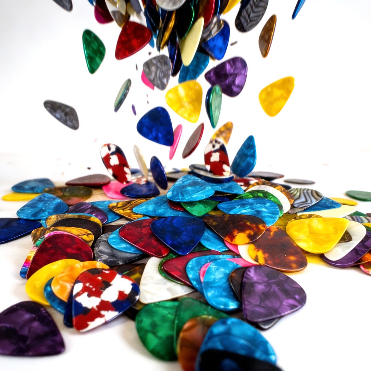 84Pcs 0.46mm Mixed Color Cellu - огляд і ціна Acoustic Guitar Dreadnought